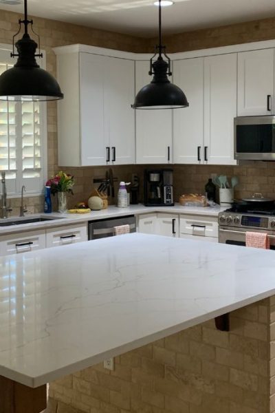 Quartz Countertop for White Kitchen in Phoenix